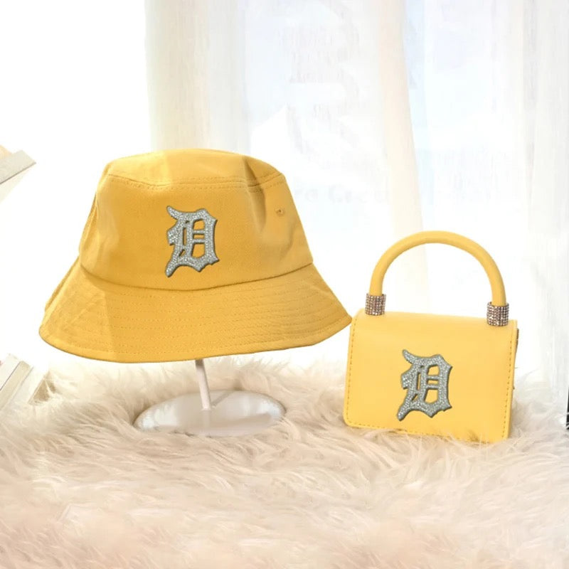 Reppin Da D new and improved purse sets