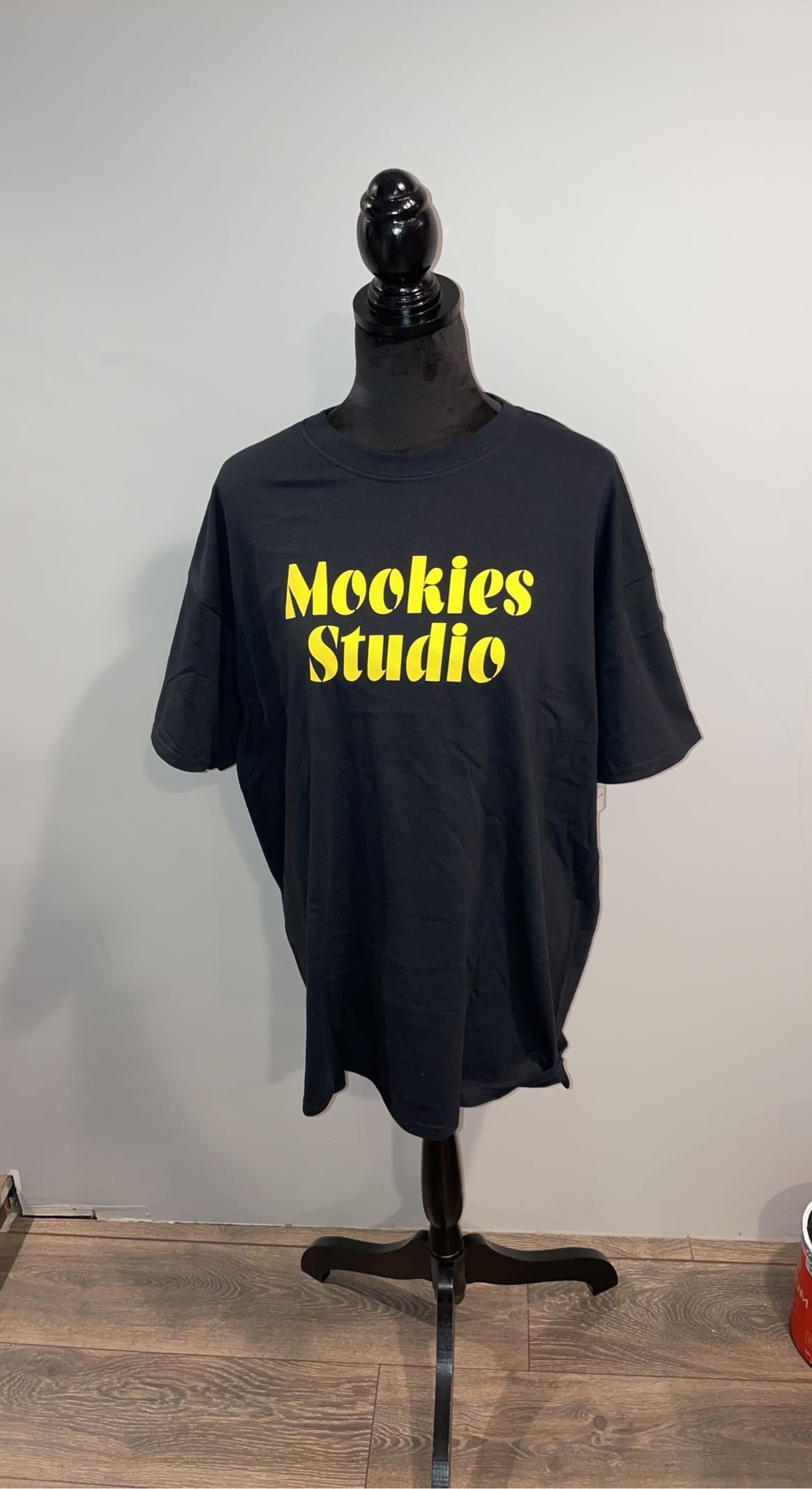 Mookies Studio Vinyl T-shirts