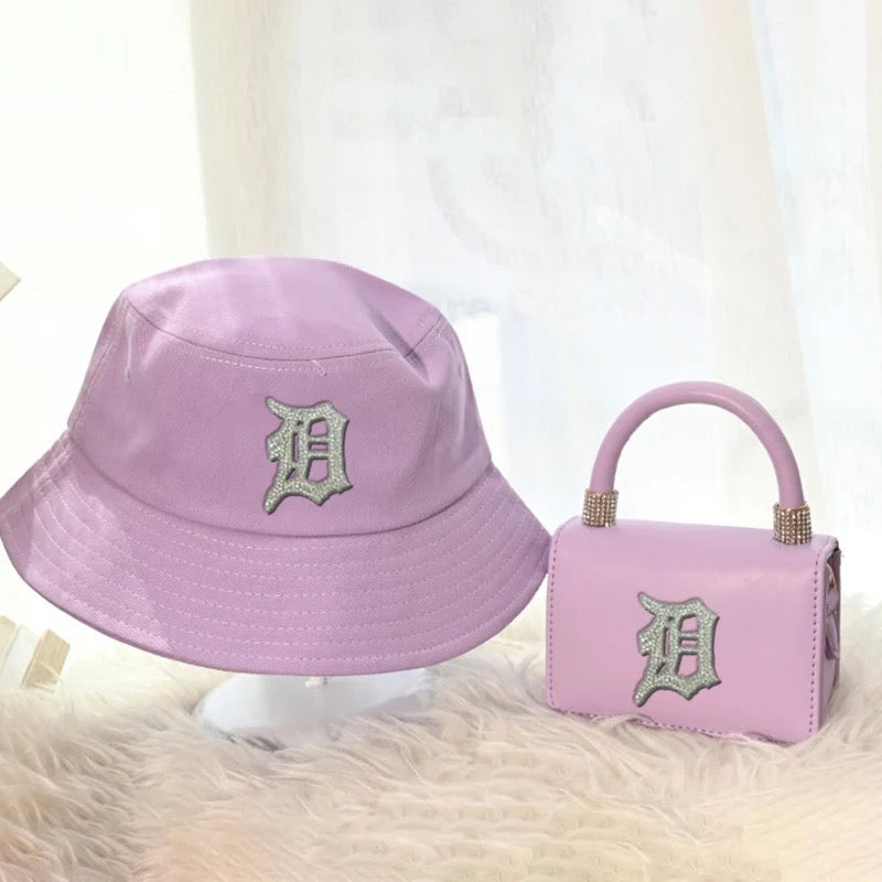 Reppin Da D new and improved purse sets