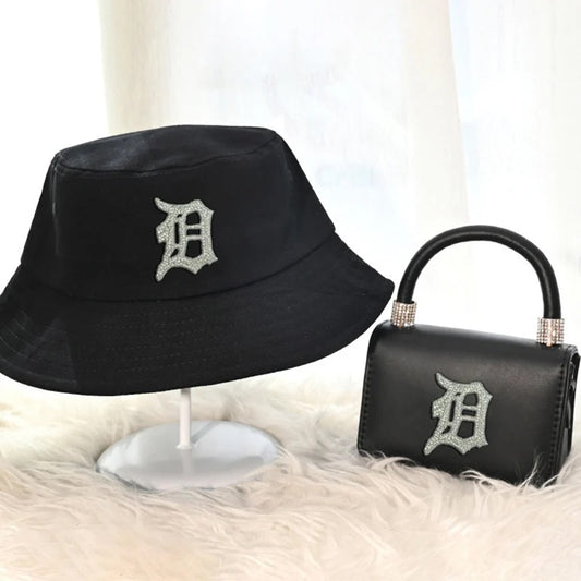 Reppin Da D new and improved purse sets